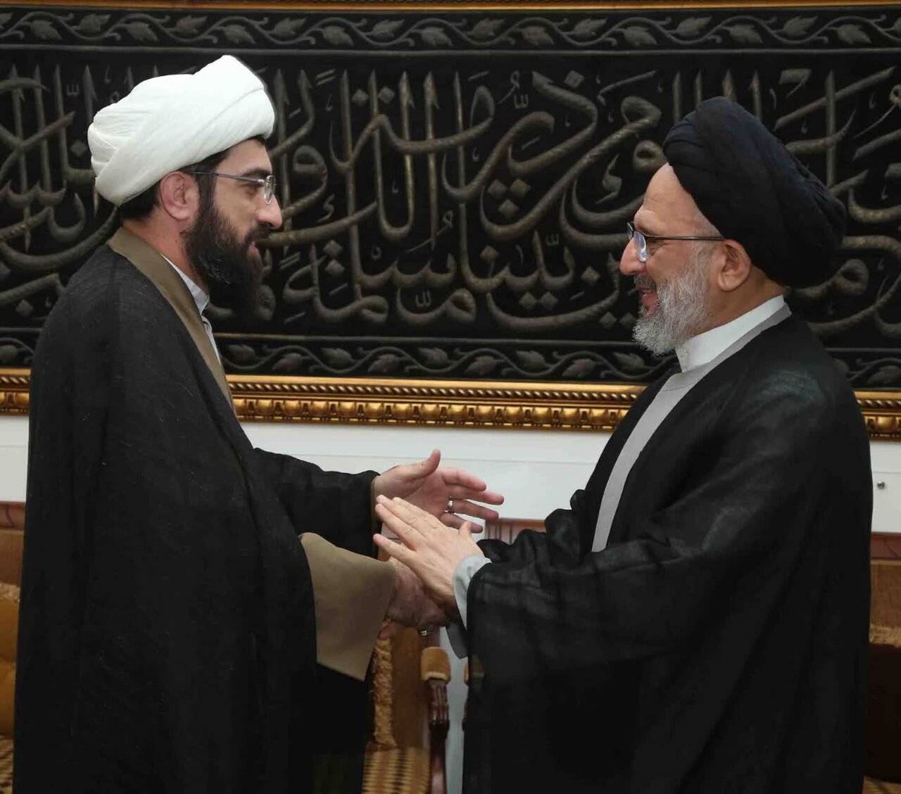 العلاّمة فضل الله يستقبل وفدي المجمع العالمي لأهل البيت(ع) ولجنة الإصلاح