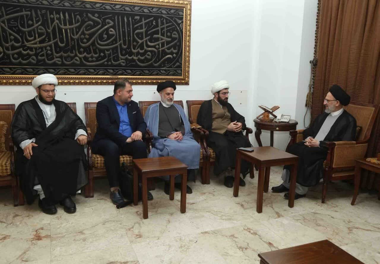 العلاّمة فضل الله يستقبل وفدي المجمع العالمي لأهل البيت(ع) ولجنة الإصلاح