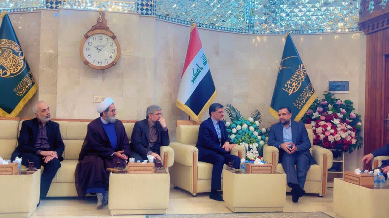 نائب الأمين العام للعتبة الرضويةِ المقدسةِ يلتقي رئيس ديوان الوقف الشيعي العراقي
