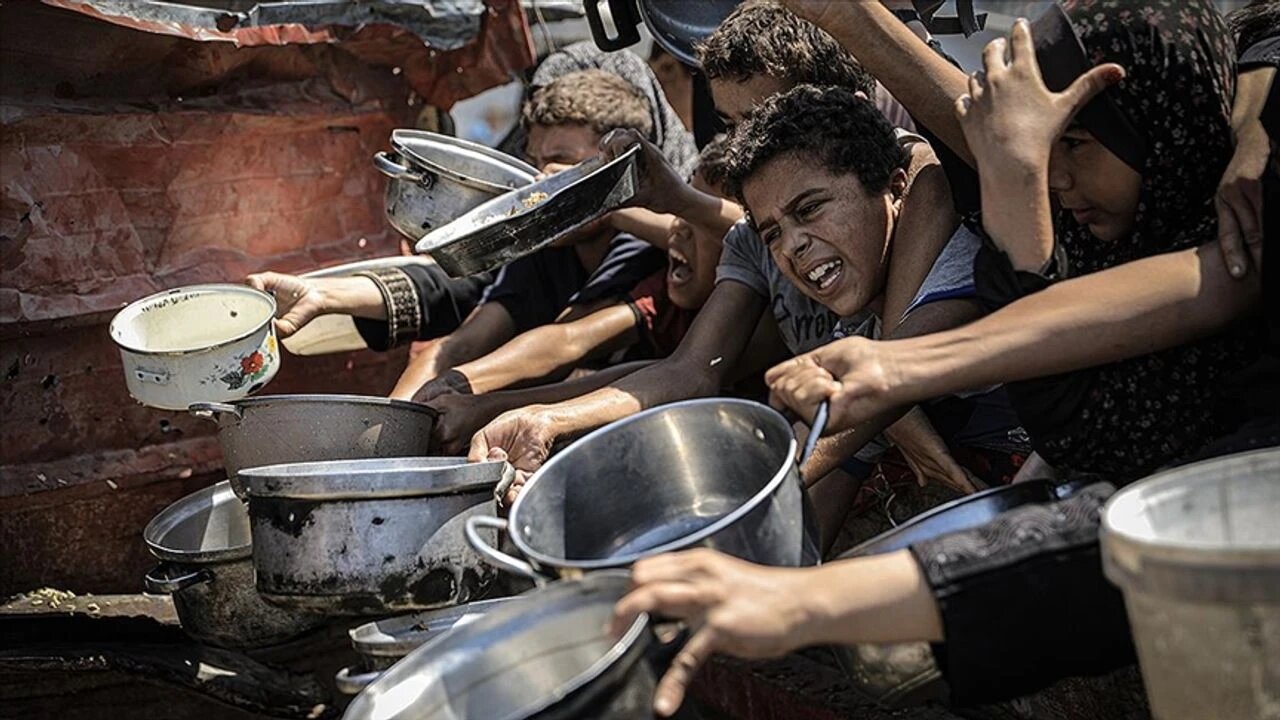 Siyonist İsrail’in dijital propaganda ordusu: Gazze’de kıtlığı gizlemek için 45 milyon dolar