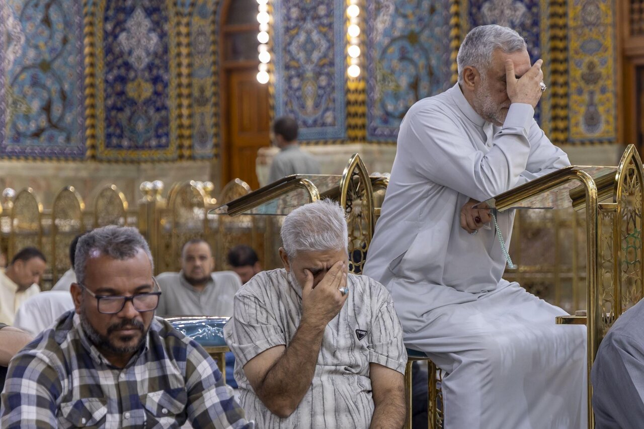 العتبة العباسية المقدسة تقيم مجلس عزاء لإحياء ذكرى شهادة السيدة الزهراء (ع)