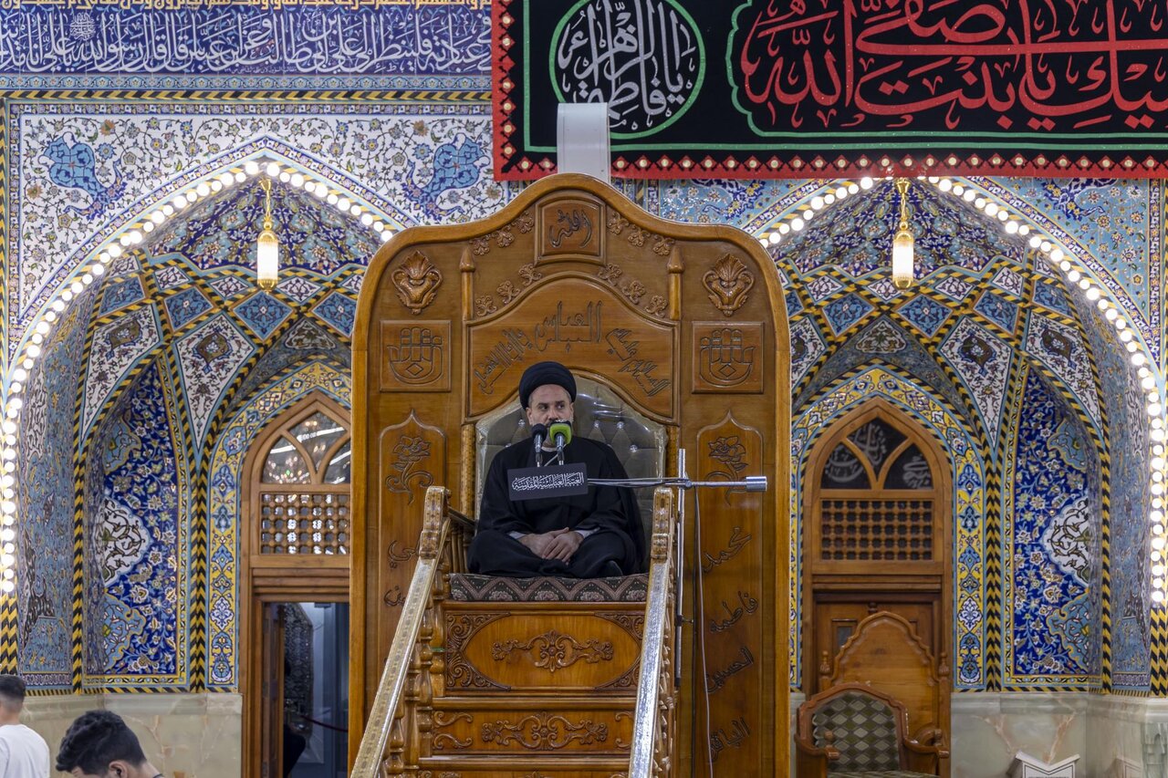 العتبة العباسية المقدسة تقيم مجلس عزاء لإحياء ذكرى شهادة السيدة الزهراء (ع)