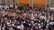 تقرير مصور/ حضور واسع في تشييع عقيلة المرجع الأعلى السيستاني في حرم أمير المؤمنين
