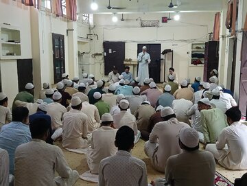 تنظیم المکاتب نے آیت اللہ سیستانی کی مرحومہ اہلیہ کے انتقال پر تعزیتی اجلاس منعقد کیا