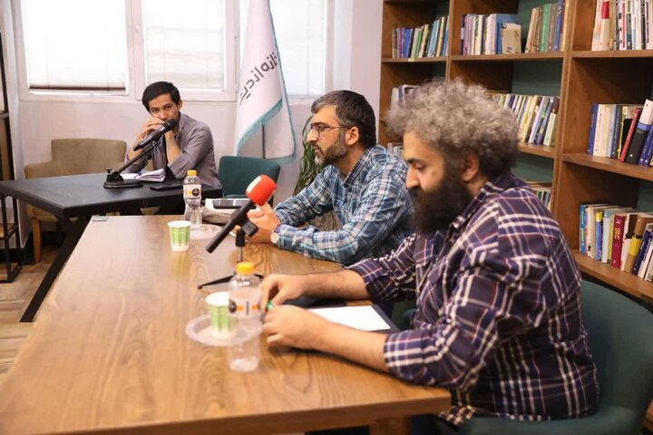 از «مدافعان حرم» تا «جاسوسان خیالی»؛ گزارش اختصاصی از نشستی درباره مهاجرین افغانستانی + تصاویر