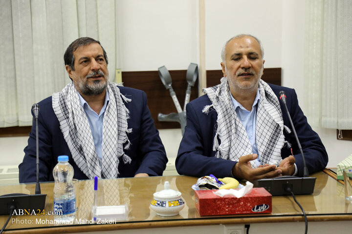 دیدار اعضای گروه قمر بنی هاشم(ع) با دبیرکل مجمع جهانی اهل بیت(ع)