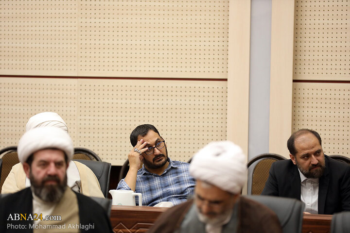 جلسه «اخلاق اداری» در مجمع جهانی اهل‌بیت(ع) با سخنرانی آیت‌الله رمضانی