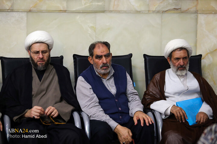 مراسم اولین سالگرد طلایه‌داران محور مقاومت در حرم حضرت معصومه (س)