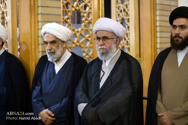 مراسم اولین سالگرد طلایه‌داران محور مقاومت در حرم حضرت معصومه (س)