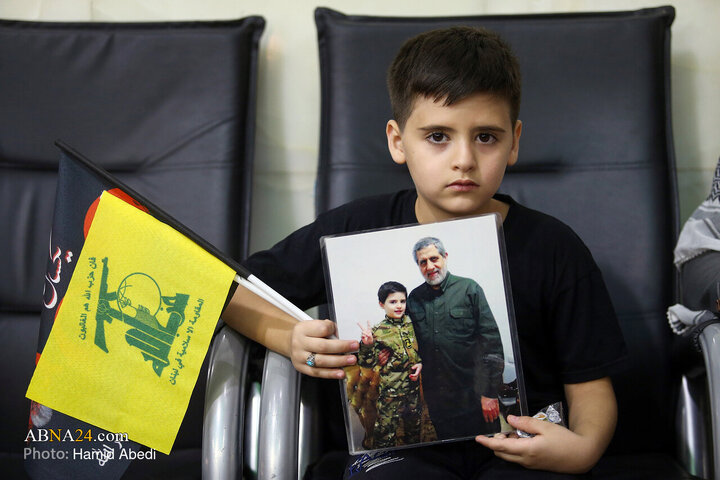 مراسم اولین سالگرد طلایه‌داران محور مقاومت در حرم حضرت معصومه (س)