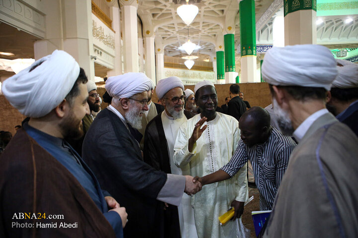 مراسم اولین سالگرد طلایه‌داران محور مقاومت در حرم حضرت معصومه (س)