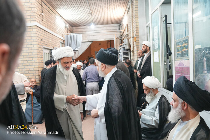 مراسم ترحیم همسر حضرت آیت الله سیستانی در قم