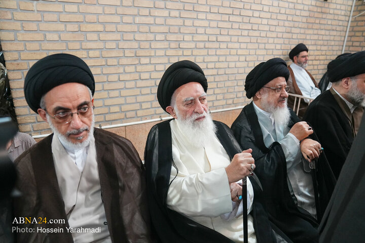 مراسم ترحیم همسر حضرت آیت الله سیستانی در قم