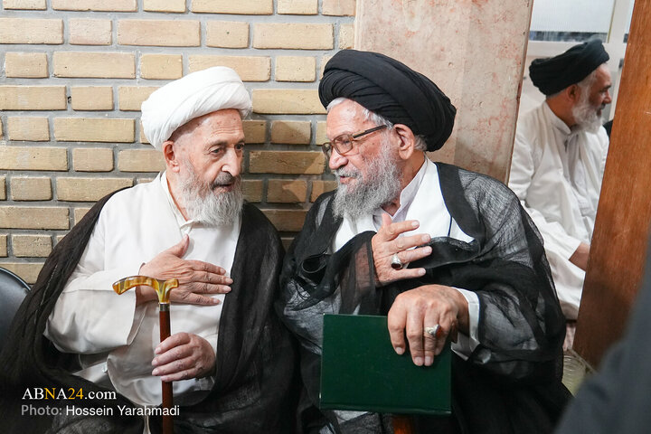 مراسم ترحیم همسر حضرت آیت الله سیستانی در قم