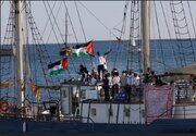 صہیونی بحریہ کا الصمودبیڑا پر حملہ، دو جہاز ضبط