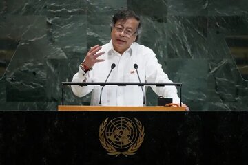"Kolombiyayê, bi sedema girtina keştiyê 'Fîlo ya Semûd', heyeta dîplomasî ya rejîma Sîhyonîst derxist."