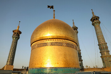 فیلم | دل‌هایی که در حرم فاطمی به آسمان می‌رسند