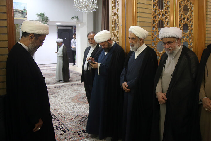 Qom 3