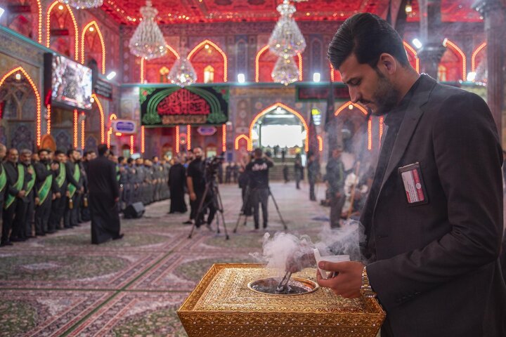 تقرير مصور/ خَدمَة العتبة الحسينية والعباسية يُحيون ذكرى شهادة السيدة الزهراء (ع)