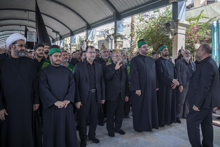 تقرير مصور/ خَدمَة العتبة الحسينية والعباسية يُحيون ذكرى شهادة السيدة الزهراء (ع)