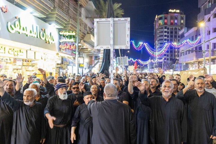 إحياء ذكرى رحيل السيدة المعصومة (عليها السلام) في مدينة الكاظمية
