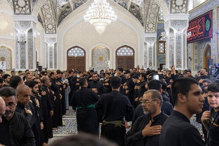 إحياء ذكرى رحيل السيدة المعصومة (عليها السلام) في مدينة الكاظمية