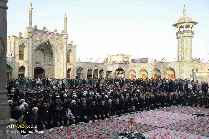 برافراشته شدن پرچم عزا بر فراز گنبد حرم حضرت معصومه(س)