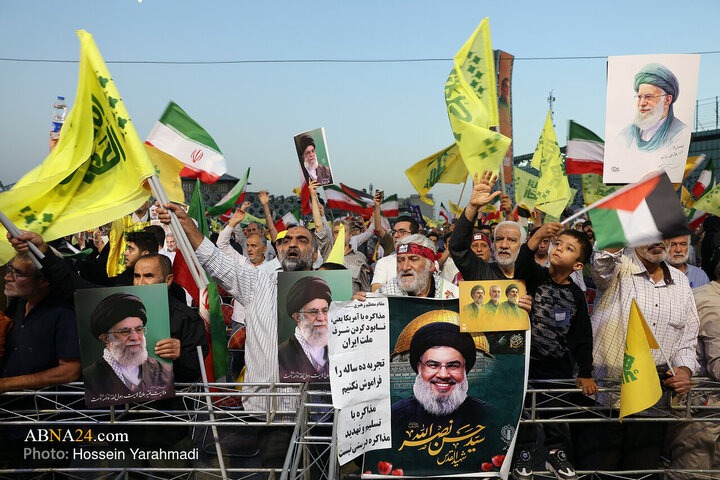 اجتماع مردمی «انا علی العهد»