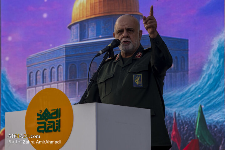 اجتماع مردمی «انا علی العهد» در تهران
