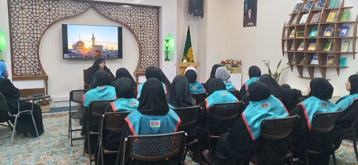 برگزاری برنامه معنوی زیارتی «رضوانه» برای شیعیان آذربایجان در حرم امام رضا(ع) + تصاویر