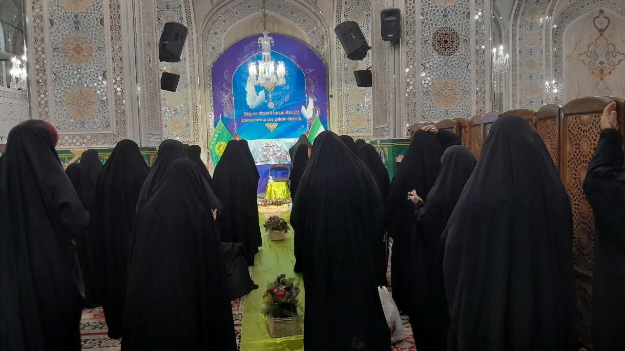 برگزاری جشن میلاد امام حسن عسکری(ع) برای بانوان زائر از کشورهای عربی در حرم مطهر رضوی + تصاویر