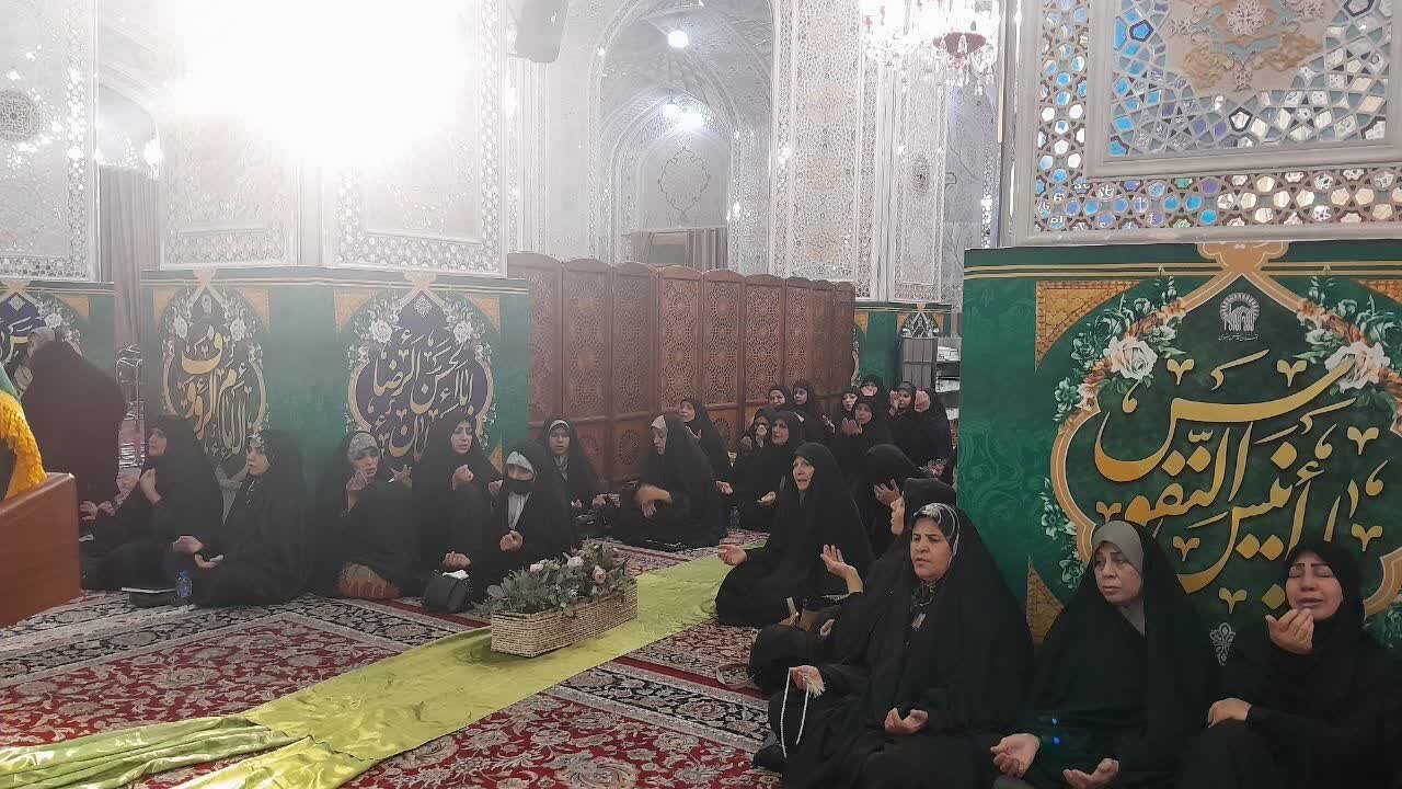 برگزاری جشن میلاد امام حسن عسکری(ع) برای بانوان زائر از کشورهای عربی در حرم مطهر رضوی + تصاویر