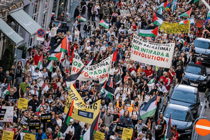 Pro-Palestinian protest erupts outside EU summit in Copenhagen