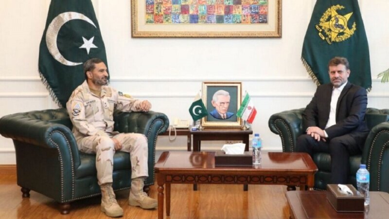 پاکستان اور ایران کا منشیات اسمگلنگ کے خلاف انٹیلیجنس تعاون بڑھانے پر اتفاق