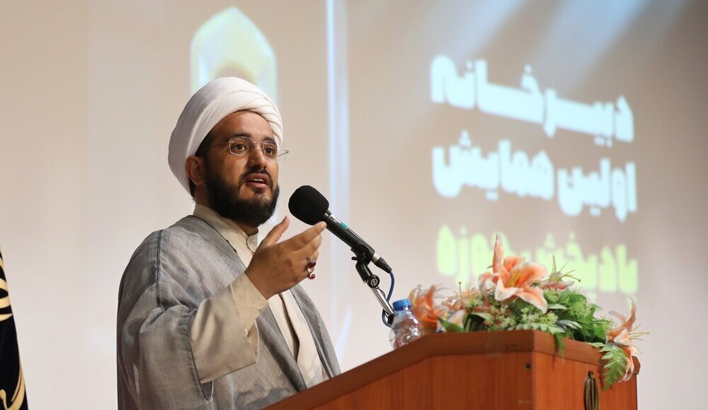 وظیفه حوزه علمیه، تولید محتوا در قالب‌های پرمخاطب برای نسل جوان است