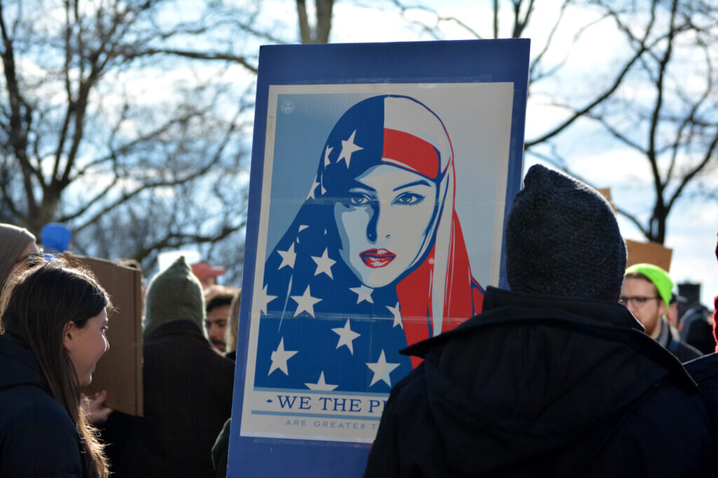 فردی که تهدید کرده بود مسجدی در آمریکا را آتش می‌زند، شناسایی شد