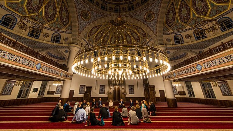 آمادگی بیش از هزار مسجد و مرکز اسلامی در آلمان برای برگزاری روز درهای باز مساجد