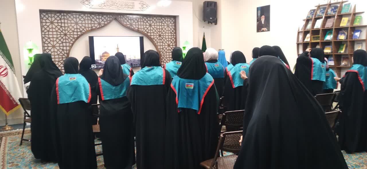 برگزاری برنامه معنوی زیارتی «رضوانه» برای شیعیان آذربایجان در حرم امام رضا(ع) + تصاویر