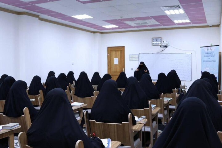 إطلاق دورة (ن والقلم) للدراسات القرآنية النسوية بنسختها الثالثة في كربلاء