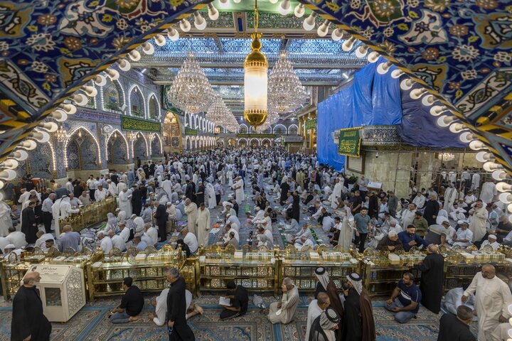 أجواء ليلة الجمعة عند مرقد أبي الفضل العباس (عليه السلام)