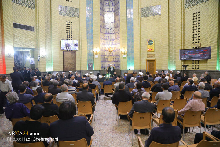 مراسم ترحیم همسر حضرت آیت الله سیستانی در تهران