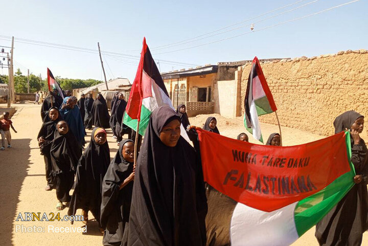 راهپیمایی پیروان شیخ زکزاکی در شهر  کاتسینا، نیجریه