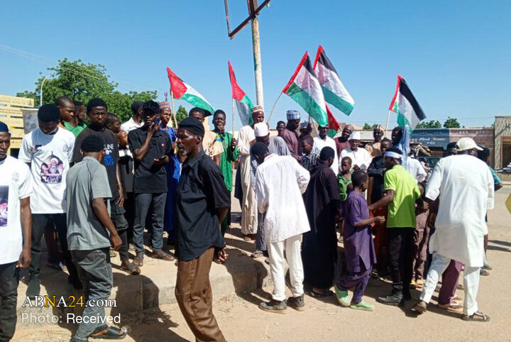 راهپیمایی پیروان شیخ زکزاکی در شهر  کاتسینا، نیجریه