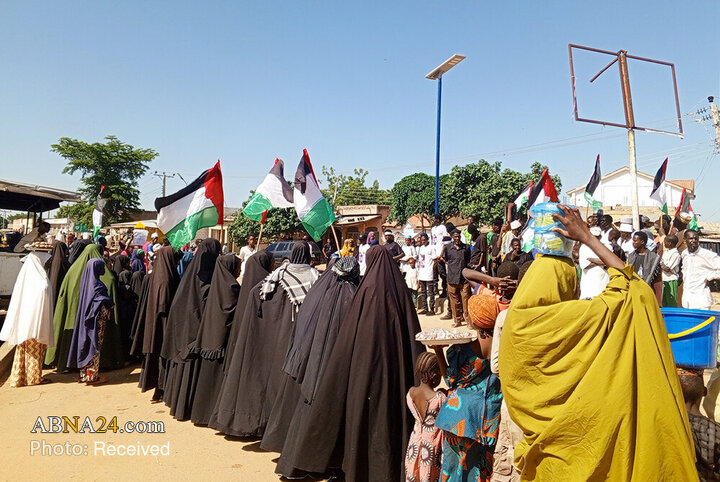 راهپیمایی پیروان شیخ زکزاکی در شهر  کاتسینا، نیجریه