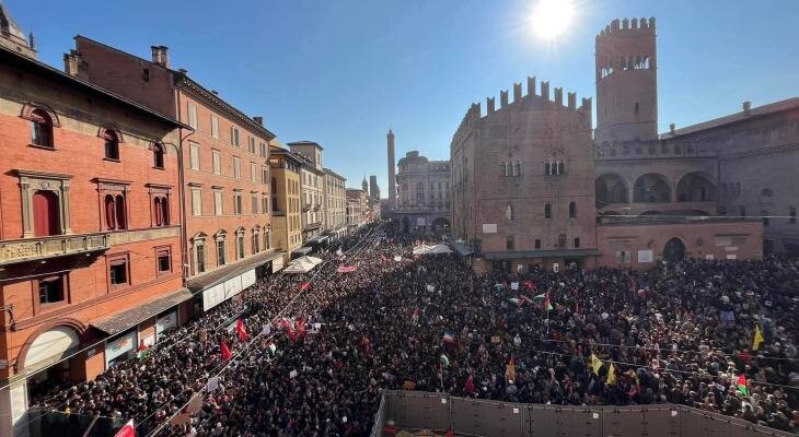 Hundreds of thousands join Italy’s general strike in solidarity with Gaza