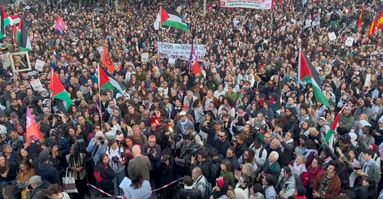 فيديو | تظاهرة حاشدة في باريس تنديدا بالقرصنة الإسرائيلية لأسطول الصمود