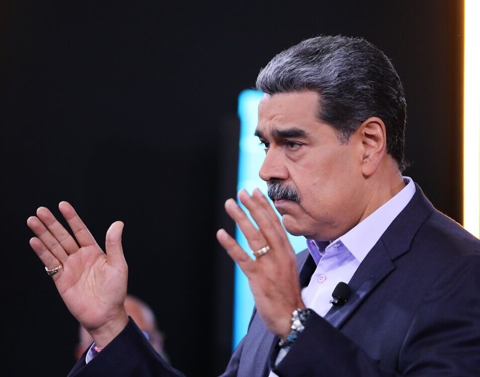 Maduro: Lazım gələrsə, silahlı mübarizəyə keçəcəyik