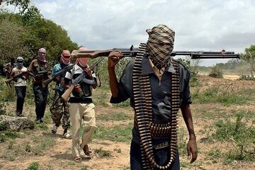 Letupan dan Pertempuran di Mogadishu Membiak