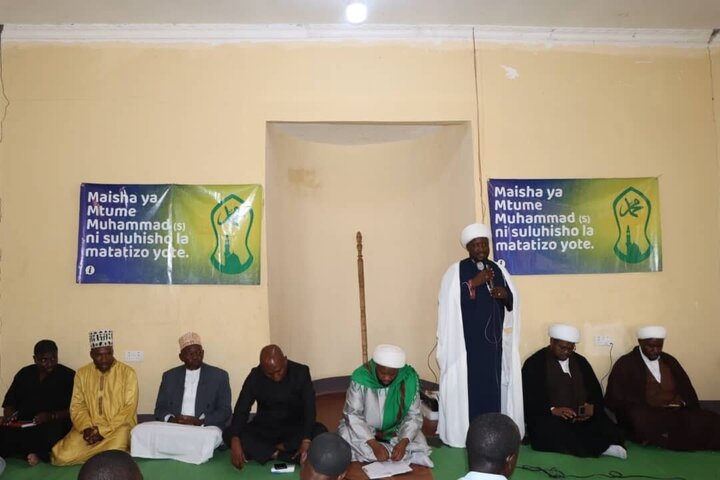 تقرير مصور/ مسؤول مجلس الشيعة في تنزانيا يتفقد شخصيات دينية مختلفة