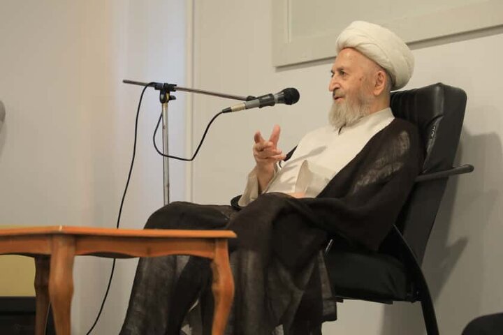 تقرير مصور/ الجولة التبليغية الخامسة للمواهب القرآنية في قم المقدسة تتواصل بلقاء نخبة من العلماء